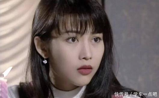 蔡少芬:他曾三度恋上蔡少芬,凭借帅气外表红极一时,如今混成这样