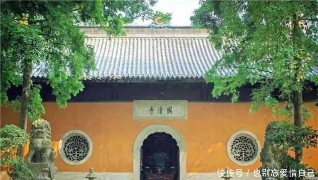 国内最“正”的寺庙，是5A级景区却不收门票，一顿饭只要两块钱