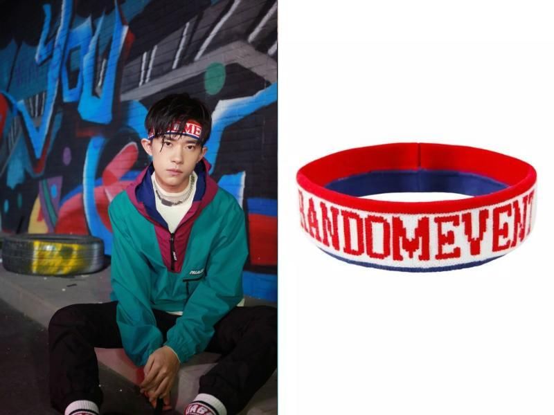 易烊千玺火到国外，带猫咪拍广告，一身潮装让韩国机场都瘫痪了!