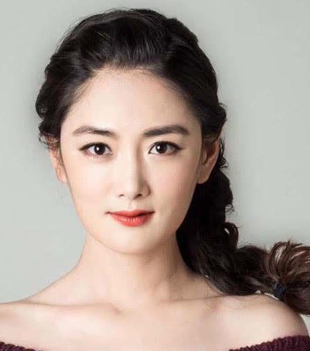 她是最美冥王,我主阿茶惊艳来袭,原来她还演