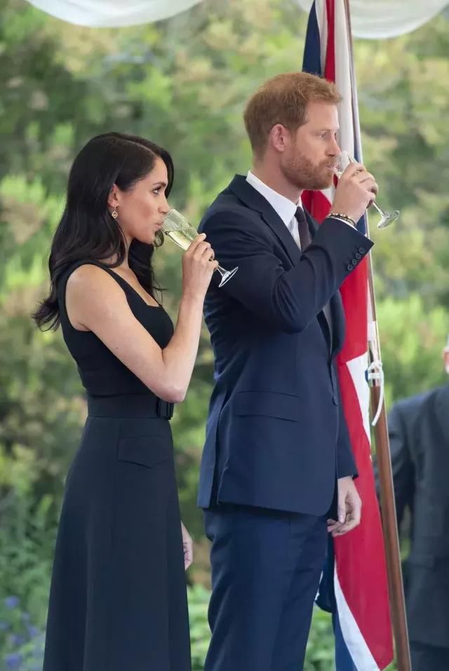 同样是买买买，为什么她们能穿出质感？