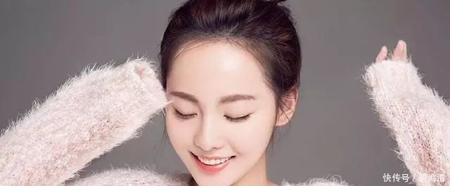  [女人]女人把五个隐私和你共享，就是爱上你了，别你傻瓜一样