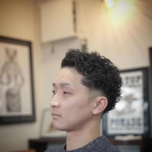  『短发』帅气的男生流行短发，不同造型一样帅气，为你的形象加分