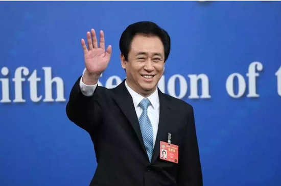 刘銮雄净赚105亿 恒大引君入瓮再次导演＂屠空大戏＂