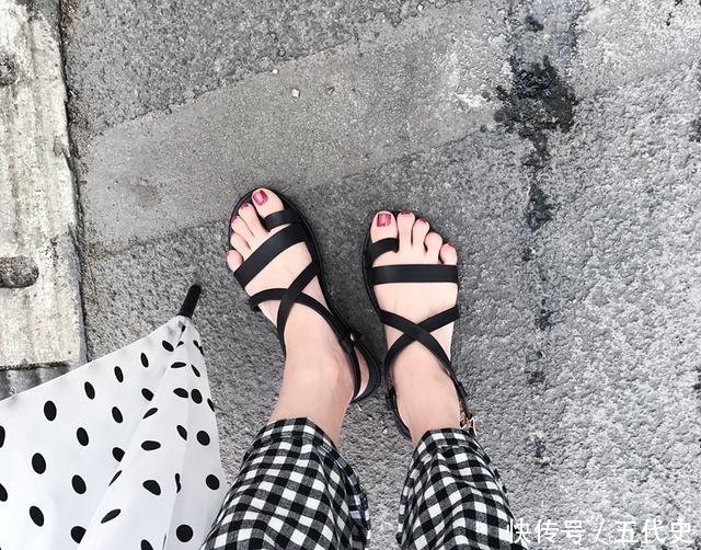 『 暴露』你穿的鞋子暴露了你的性格!，神准!