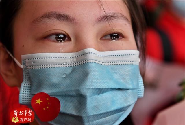 『武汉天河机场』解放军报记者全景式记录武汉解封
