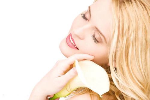 哪种祛斑效果明显？最好最简单的祛斑方法！