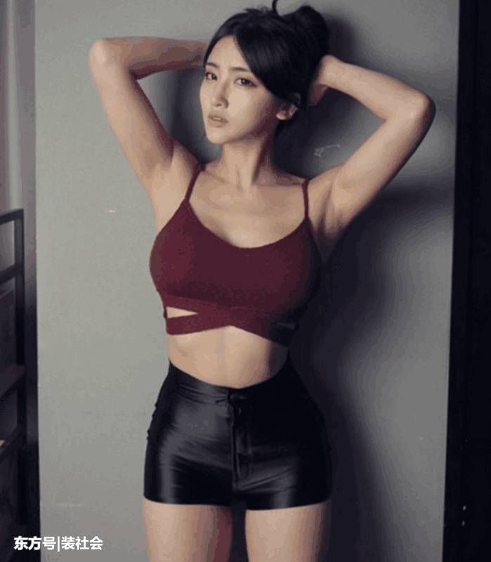 韩国健身女神酷似中国明星, 但身材却被夸赞更为丰满