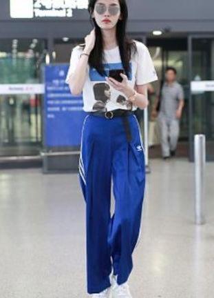 奚梦瑶减肥成功，29岁居然穿成19岁的女大学生，网友：还是露腿吧