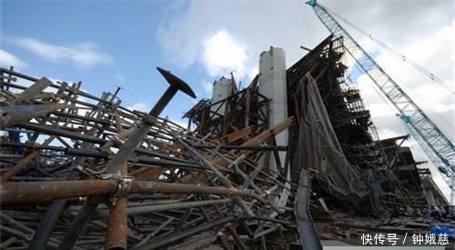  「港珠澳大桥」越南3千亿大桥塌陷，百万民众指责中国：应索赔一