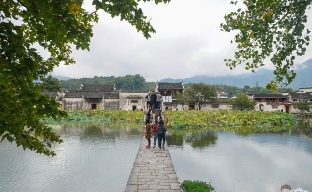  [清明节]黄山放大招 包括清明节在内的两周时间 境内31处景区对安徽人免票