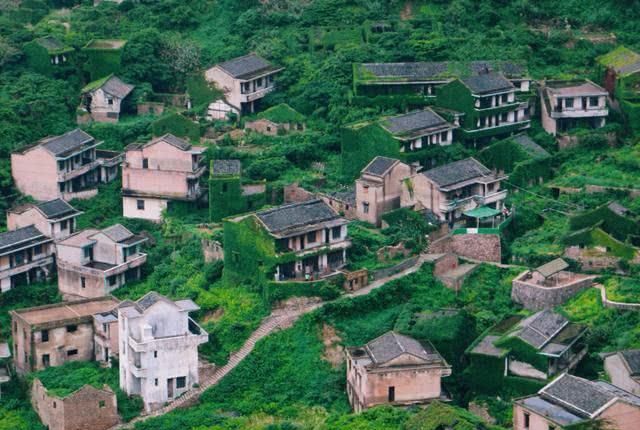 中国被遗弃的最美村落,面朝大海却无人居住,堪称绿野仙踪