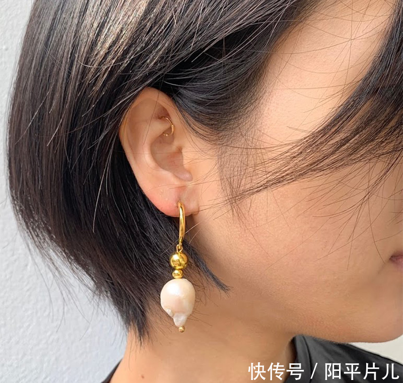  『大胆』大胆轮廓描绘鲜明性格：韩国饰品SCHO，让你简单搭配就很有型