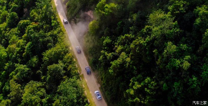 Jeep重走史迪威公路，大切诺基与我同在