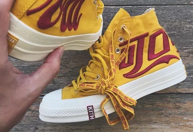 夺目色调!KITH 和可口可乐、匡威的三方联名新品来了!