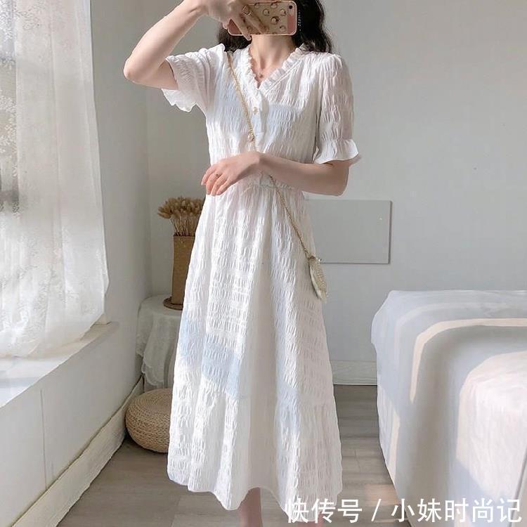 气质|这么气质时尚的连衣裙, 婉约不失柔雅, 透漏出休闲简约的风格