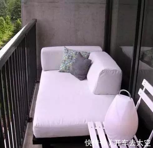  草绿色@媳妇把阳台搞成这样，我能申请睡阳台吗？