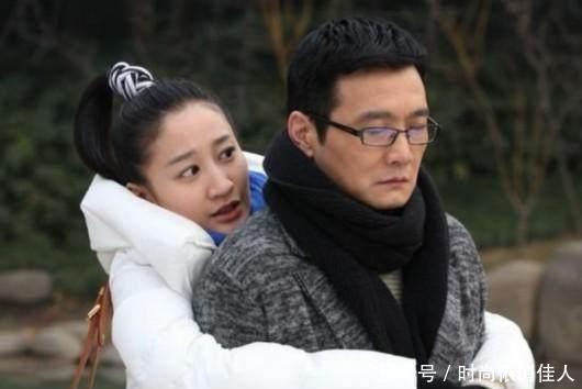 曾捧红了黄磊、陈坤的他,外表凶悍,私下的他却