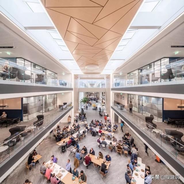  [建筑]国外科技园：立面结合被动式设计，用“硅”铝翅片，节省25%能源