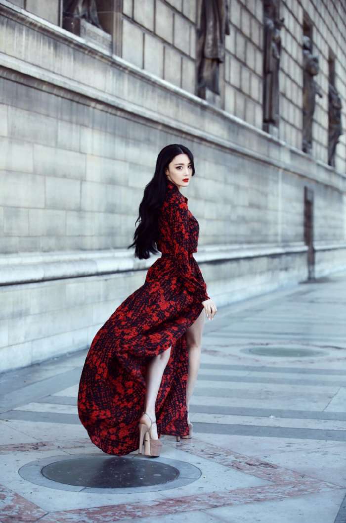 张馨予真敢穿, 鱼尾裙穿出曼妙身材, 网友: 这条裙很有魔力