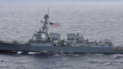 美军舰擅闯我西沙领海 国防部外交部回应