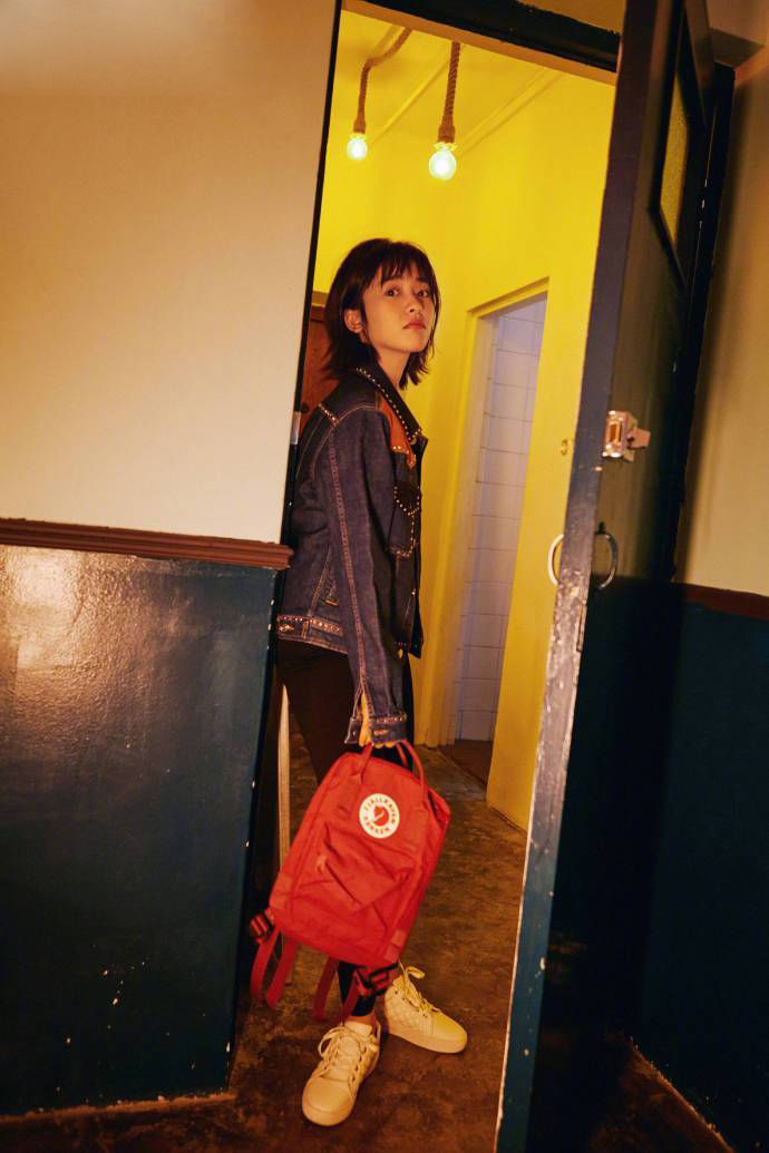 沈月俏皮可爱时尚大片写真图片