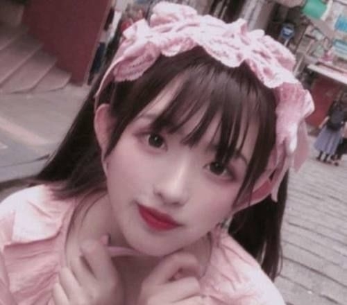 刘海儿@这“3种脸型”的女孩,放弃“刘海儿”吧,否则显老不止10岁哟
