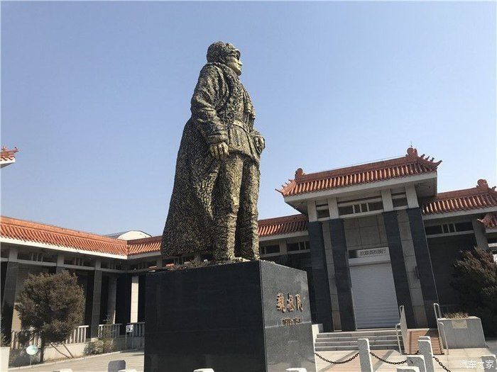  「烈士纪念」与我的长安CS7清明时节祭拜烈士陵园