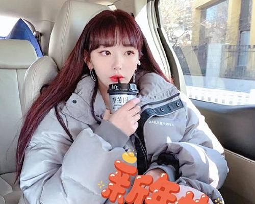 「额头」为啥孔雪儿出镜时总是留刘海？看她露出额头的样子，我好像懂了啥