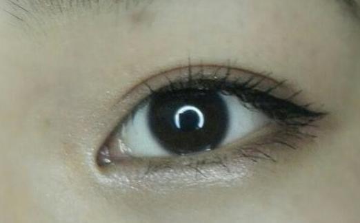 做完双眼皮的人再跟之前相比,判若两人,等到花甲之年会怎样呢?