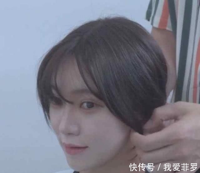  大妈■卷发太土像大妈？推荐给你4种减龄妙招，让你美到没朋友