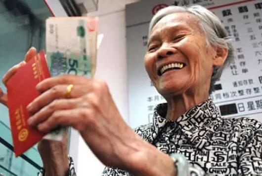 养老金新消息：这6省已公布养老金上涨细则,家中老人能领多少！