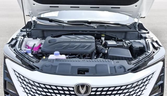 成功|长安“王牌”成功抵达!配1.5T四缸,爆180马力,夜骑士名不虚传