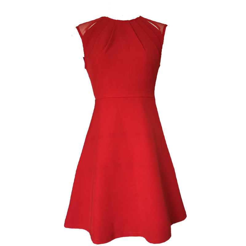 从来没见过这么漂亮的包臀裙，洋气又迷人，拍照超上镜