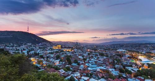 世界上物价最低的国家！5万块就能买别墅，2万块就能买一辆豪车！