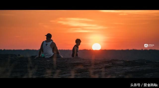 超级卡友自驾日记，落日成诗，独闯北领的狂野秘境