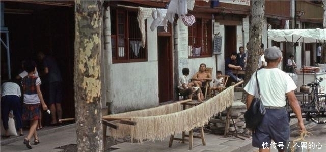  中国■彩色老照片1979年的中国民生！