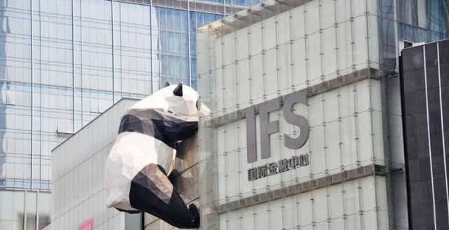 为什么外地人喜欢去“网红城市”成都旅游？游客：成都包容