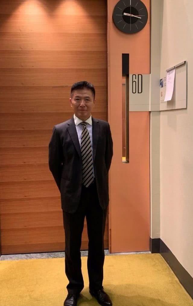  『登机』高云翔已归国被送到防护地址，归国过程一波三折，登机前告白刑事辩护律师