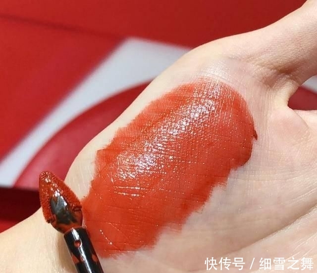  【焦糖】这8只焦糖砖红唇膏本季要收，过往断货的都重出江湖，错过就没有