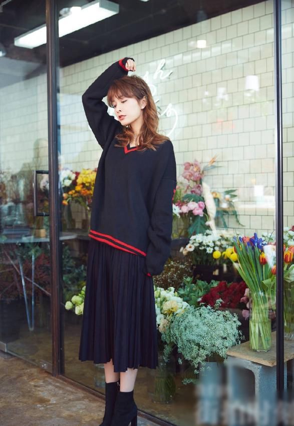 吴昕真是越来越会穿了,气场全开甜美迷人,网友:厉害了潘玮柏!