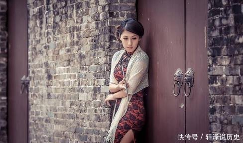  『民国时期』民国时期女性旗袍, 为何要在大腿两侧开叉 主要原因是这个