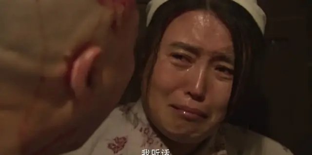  封容■让人喷饭的神仙配角！房似锦的妈在众妈里C位出道，被封容嬷嬷2.0