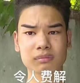 闺蜜天天穿山寨汉服发朋友圈，求温和不伤感情，强有力的反驳？