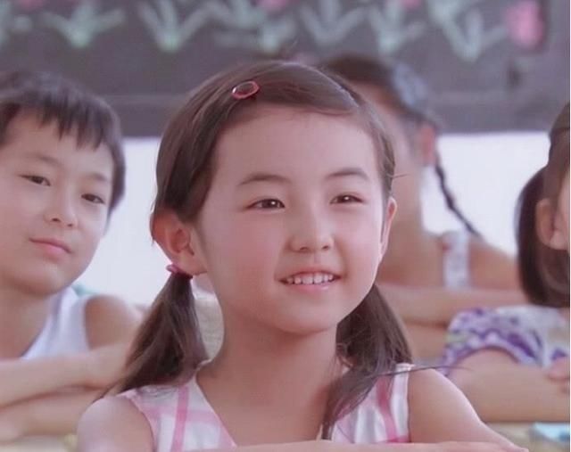 位妹妹：张子枫赵今麦争状元？2020艺考生名单太强大！无美颜滤镜有何能耐