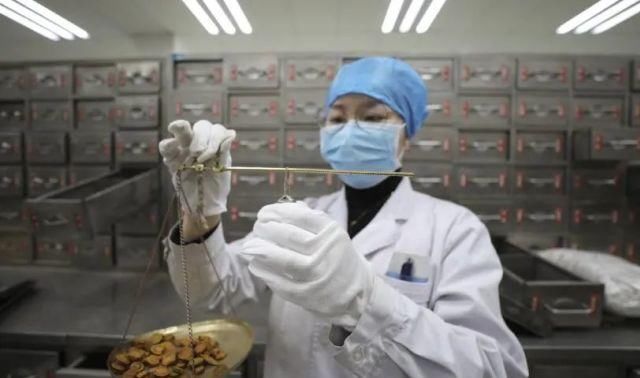  「新冠肺炎患者」连花清瘟到底有什么用？