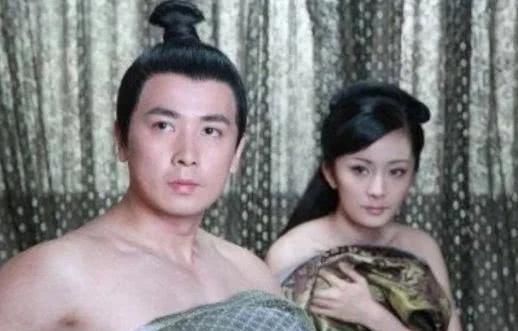 杨颖■女星扮演“青楼女子”，杨颖性感，赵丽颖清纯，杨幂牺牲太大