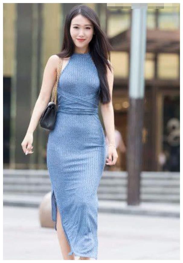 街拍：图1波西米亚风长裙，图2优雅大方，图3性感好身材！