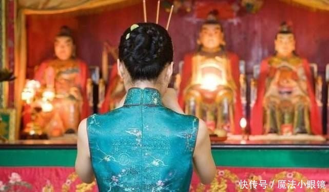 “得道高僧”透露,去寺庙里烧香,不要太随意,记住4个“不要”