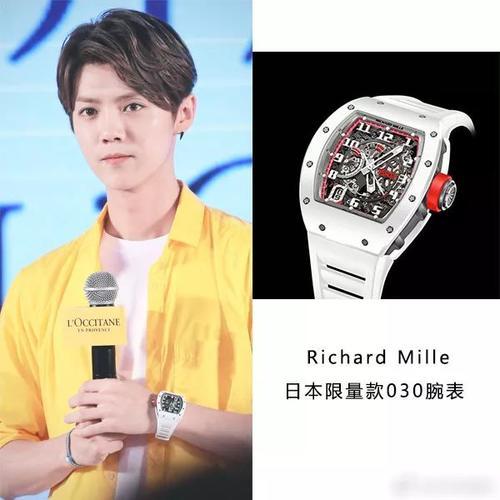 手腕上挂着一百万是什么感觉？鹿晗关晓彤知道